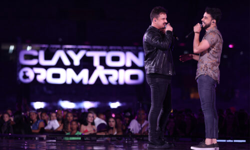 Clayton & Romário reúnem mais de 20 mil pessoas para gravação do novo DVD