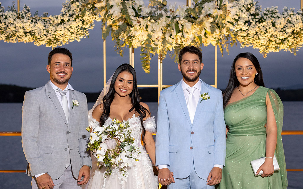 Iguinho, da dupla com Lulinha, celebra o amor com casamento de conto de fadas