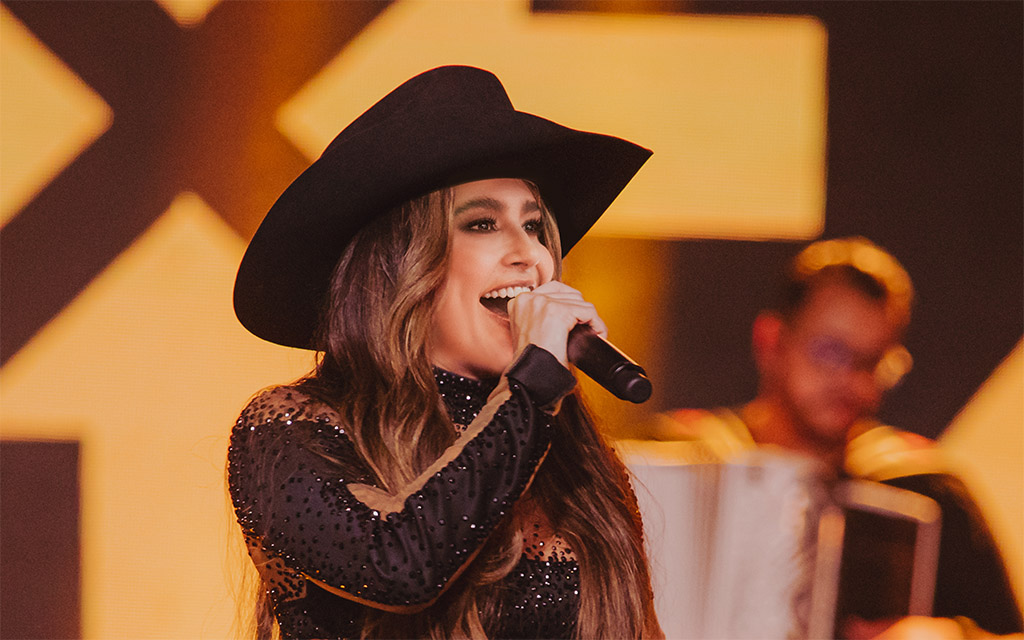 Lauana Prado se apresenta na Expovel 2023, em Cascavel, nesta quarta-feira (20)