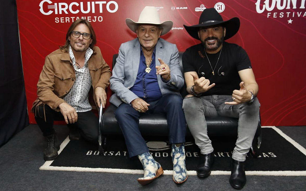 Edson & Hudson fazem show histórico com Milionário e Marrone no megaevento sertanejo