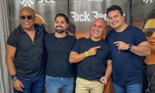 Zé Vitor e Evandro realizam participação especial em show da dupla Rick & Renner