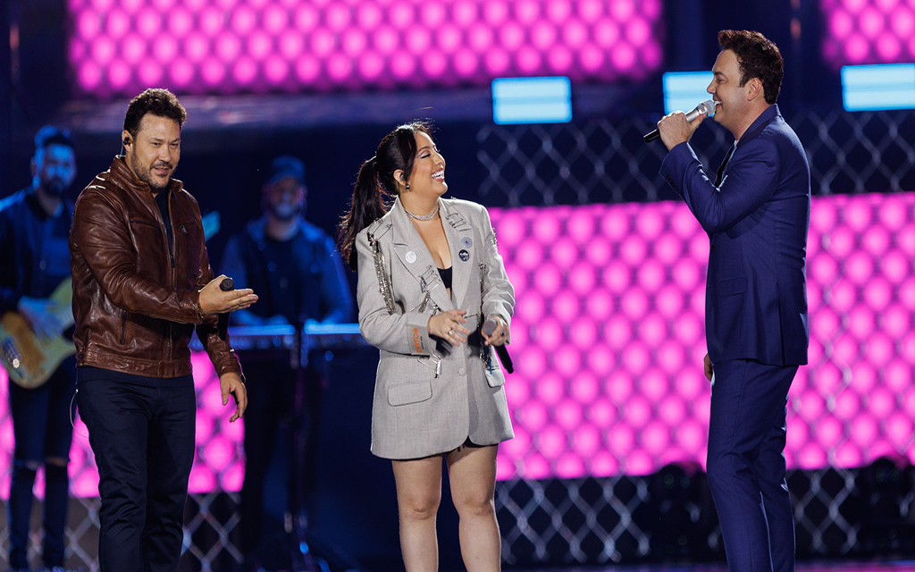 João Bosco & Vinícius e Mari Fernandez cantam juntos ‘Parque de Diversões’ 