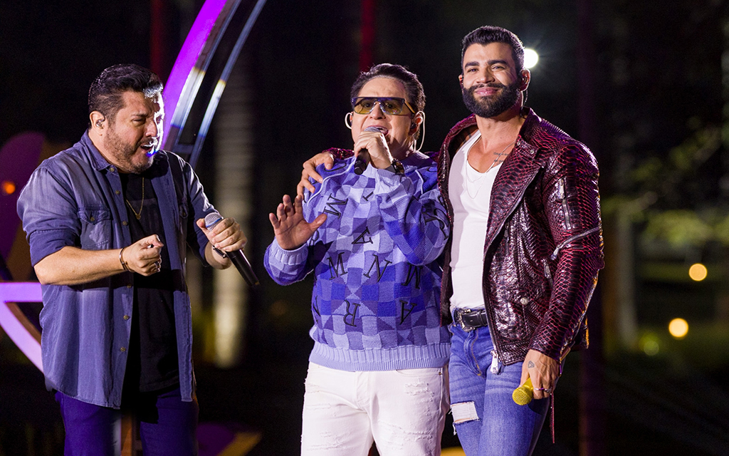 Gusttavo Lima divulga a música com participação especial da dupla Bruno & Marrone
