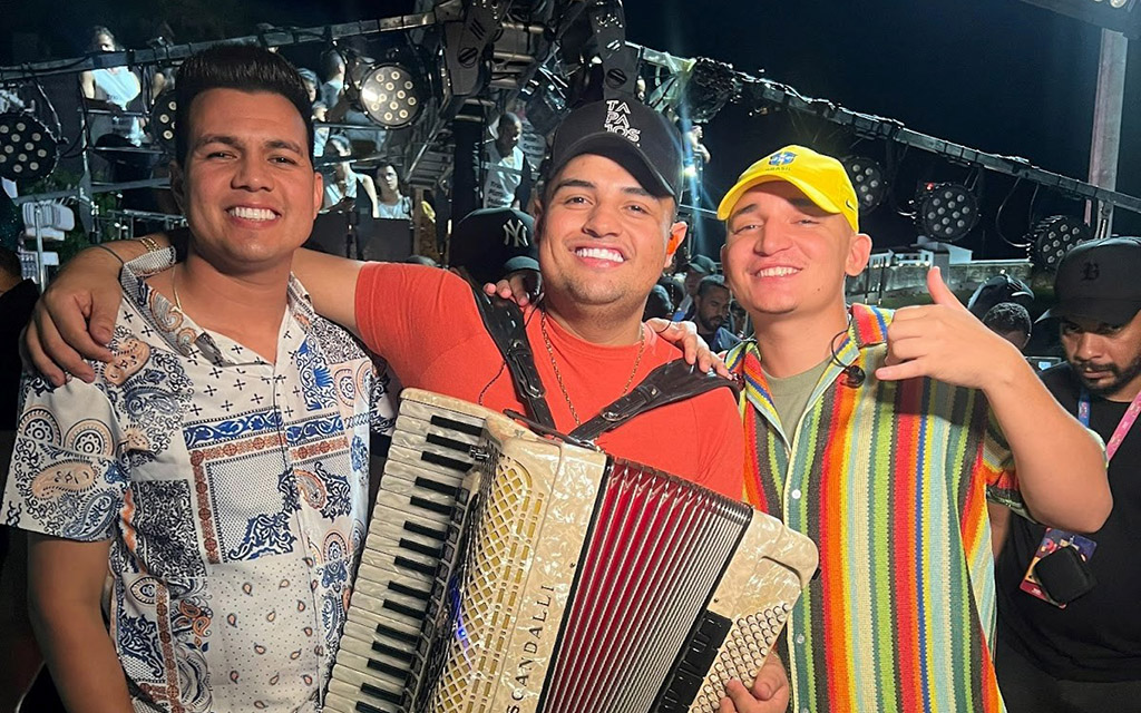 Sucesso Absoluto: Trio Pizro estreia em Salvador e faz história neste Carnaval