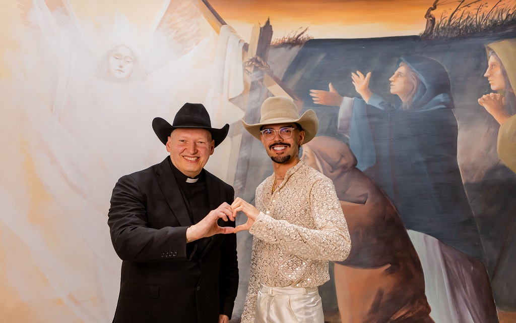 Cantor sertanejo se emocionou diversas vezes e afirmou que foi a realização de um sonho