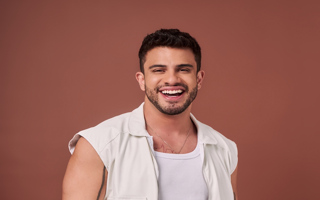 Com participações de Henry Freitas, Grego, Kaká & Pedrinho e Raphaela Santos, "Quebra-Cabeça"