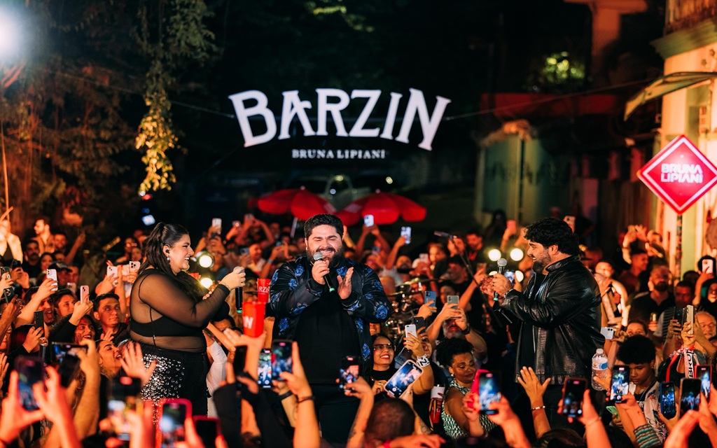 Cantora sertaneja escolheu como cenário para o projeto Barzin