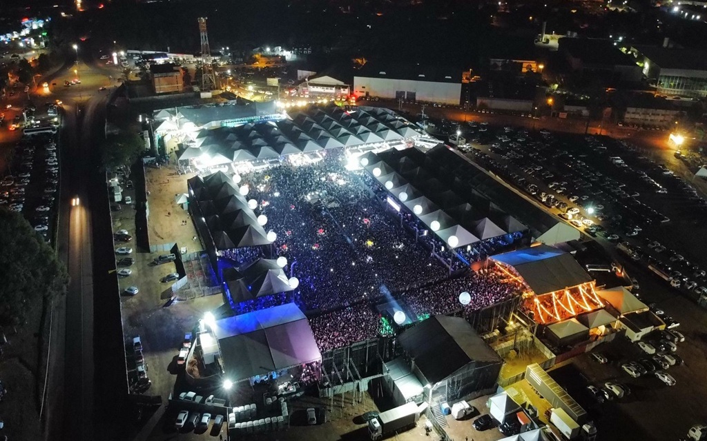 Na próxima sexta-feira (8), vai começar a 30ª Festa do Peão de Boiadeiro de Piracicaba! Zé Neto & Cristiano