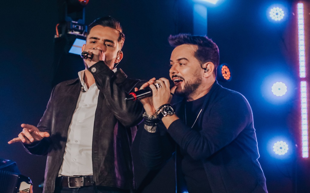 dupla Rodrigo Lessa & Miguel promove o evento "Do Jeito Que Cê Gosta – A Festa"