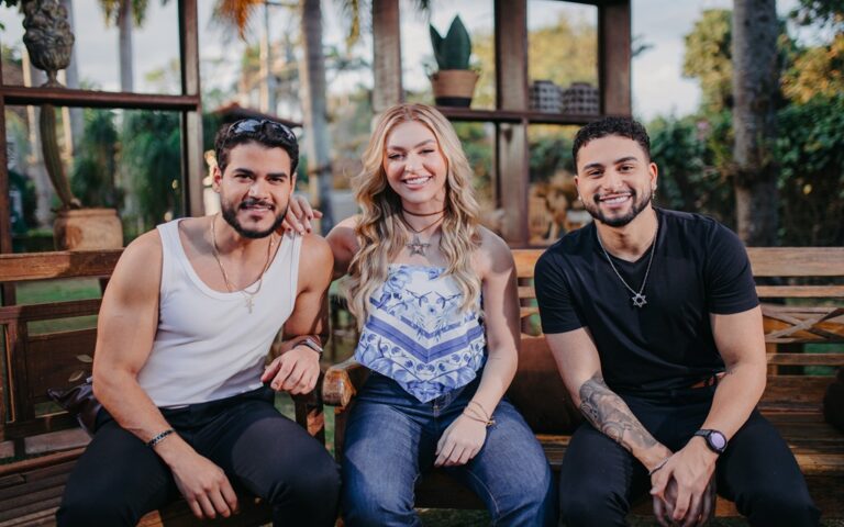 Duda Bertelli lança “Estupidamente Gelada” em parceria com Danilo & Davi