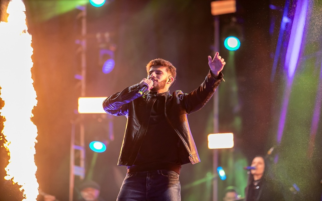 Projeto será registrado na presença de poucos convidados e familiares