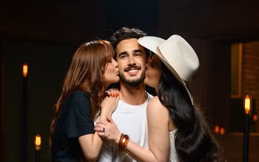 Faixa inédita composta e gravada especialmente para a novela, interpretada por João Raul, Maiara e Maraisa