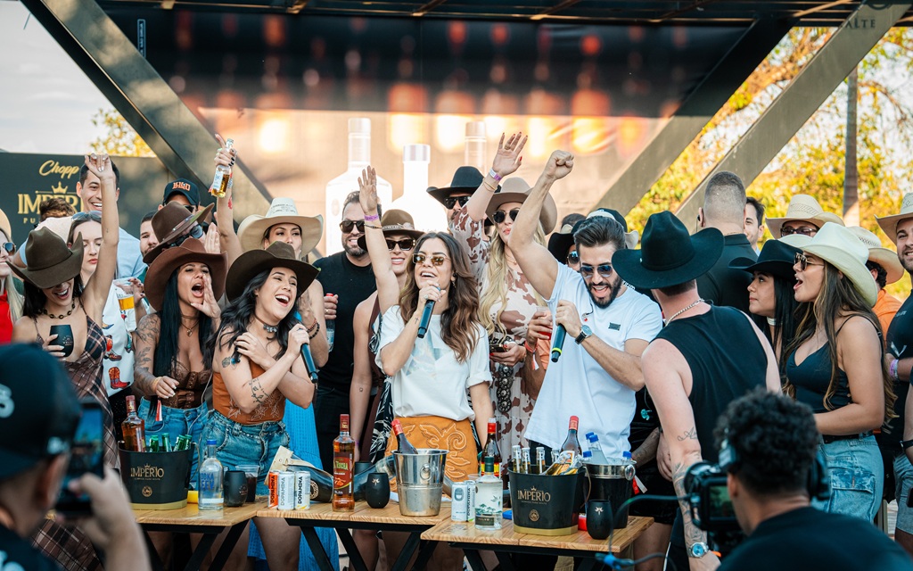 parceria, energia boa e resenha traduzidas em um repertório com 11 faixas