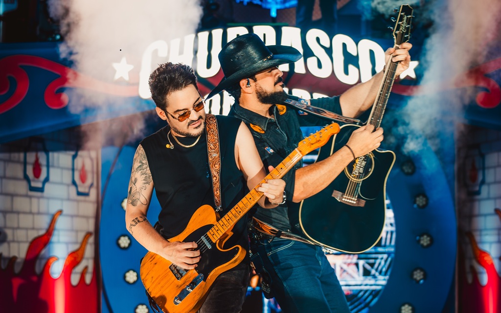 Fernando e Sorocaba lançam série em formato vertical para o Churrasco On Fire