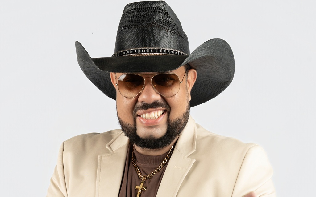 Aparecida Sertaneja recebe Moysés Rico, filho do saudoso José Rico