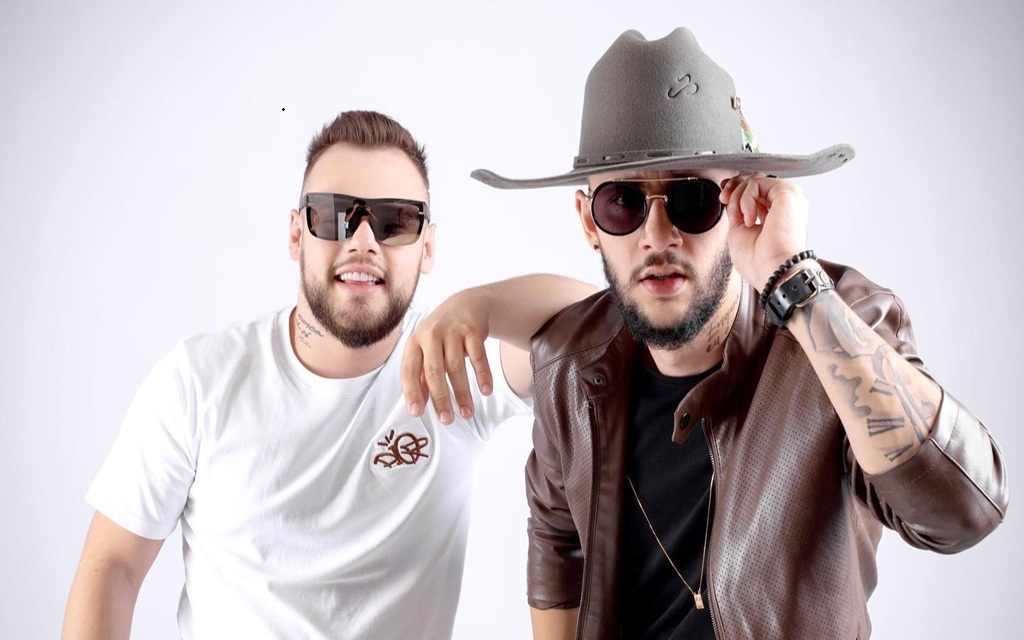 Guito e a dupla Gustavo & Matteo cantam no Terra da Padroeira