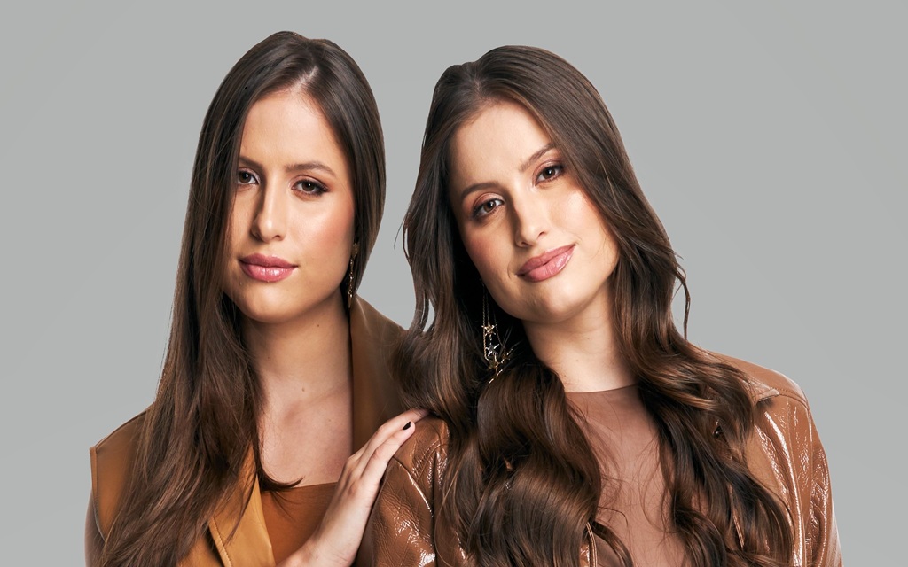 Dupla Júlia e Rafaela se apresenta no Aparecida Sertaneja
