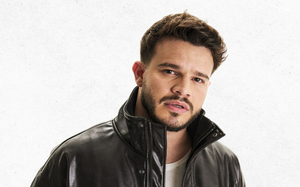 Cantor vive um dos melhores momentos da carreira