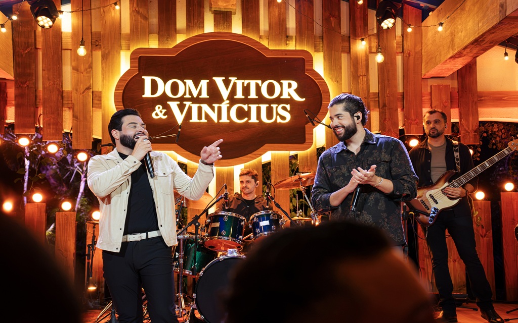 Dom Vitor & Vinícius lançam primeiro EP de “Entre Nós” e apostam em “Por Mim Tá Esquecido”