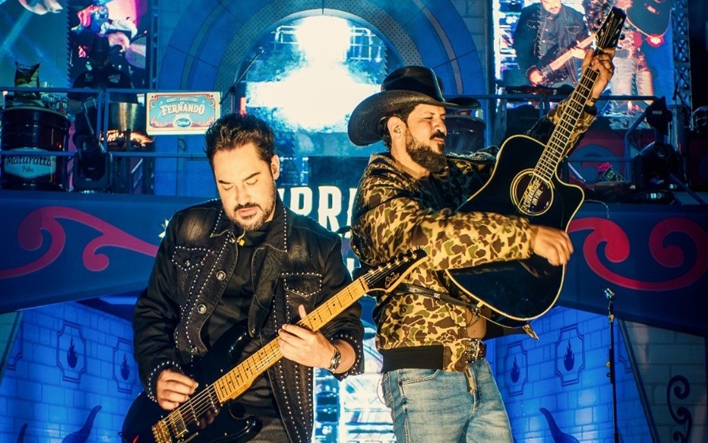 Fernando e Sorocaba levam o Churrasco On Fire a São Paulo neste sábado