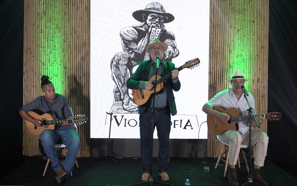 Homenagem a Tonico e Tinoco abre a Mostra Violas Brasileiras nesta quinta-feira (22) no CCBB SP
