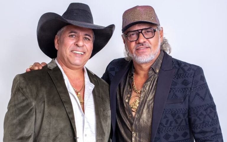 Marcos Paulo e Marcelo se apresentam no Terra da Padroeira