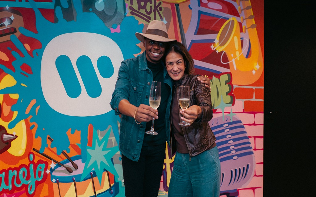 Warner Music Brasil aposta na força da música regional e assina com Thácio 